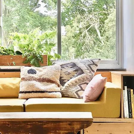 Creative, Open And Light Family Apartment